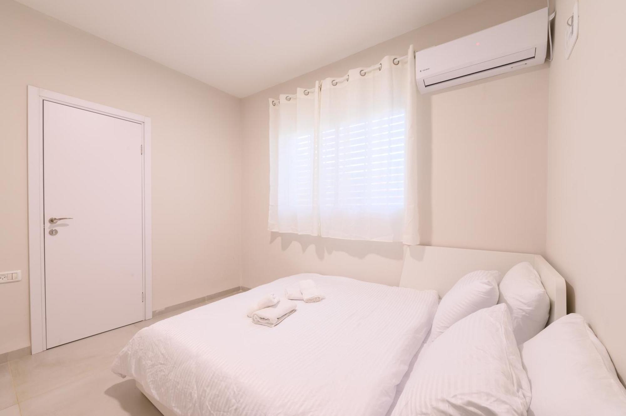 דירת נופש מרחבים Merhavim Villa Shadmot Devora ภายนอก รูปภาพ